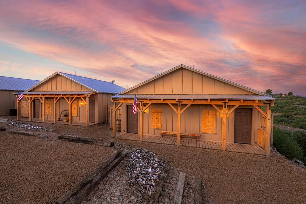 -Pet Friendly- Miners Cabin #6 - King Bed With Private Balcony Tombstone Exteriér fotografie